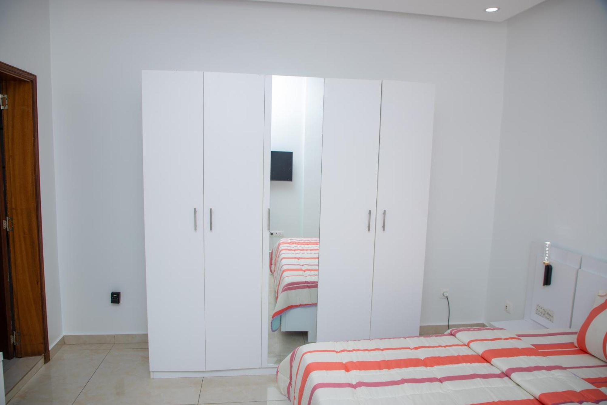 Residence Teranga Immo Luxe Residence Ndoumbe Sylla Dakar Kültér fotó
